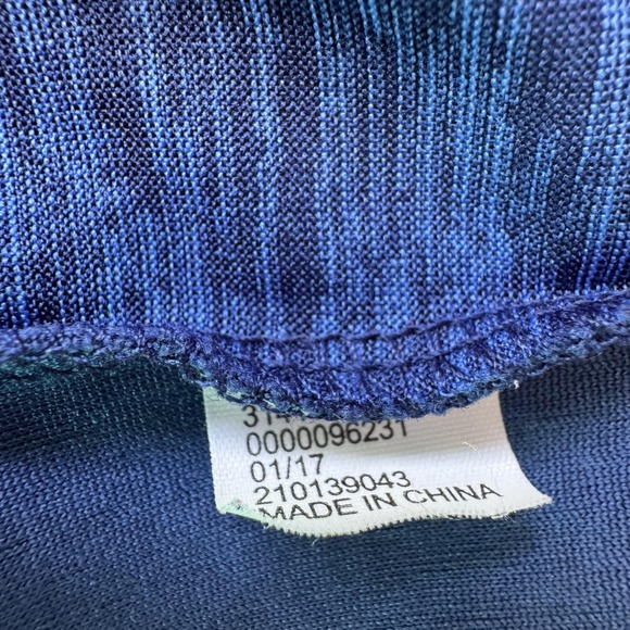 Superman Shirt Mens Medium Blue DC Comics Logo Athletic Tee Polyester S17 - Picture 7 of 10